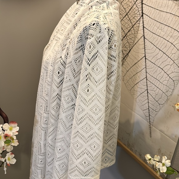 Shrug - Picture 3 of 7